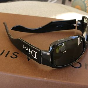 Christian DIOR Logo Studded Sunglasses